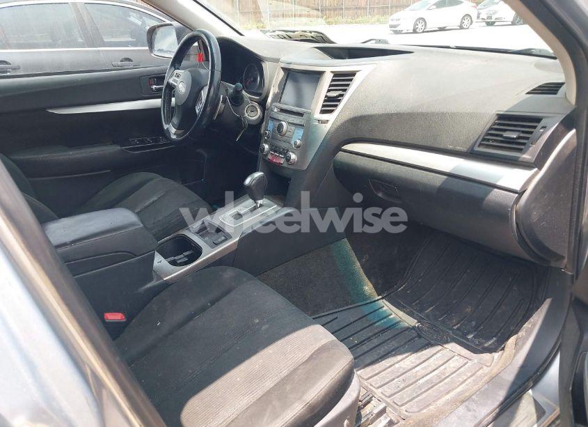 Photo 5 of 2014 Subaru Outback 2.5I PREMIUM (VIN 4S4BRCEC8E3300020)