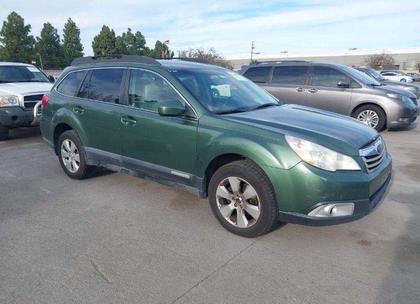 2010 Subaru Outback 2.5I PREMIUM (VIN 4S4BRCFC0A3373066) main photo