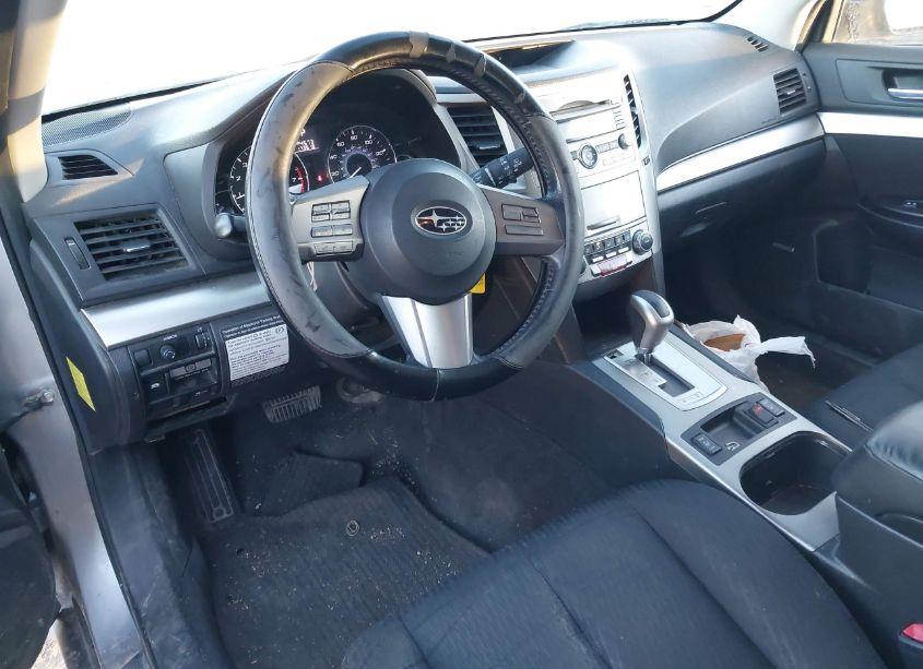 Photo 13 of 2010 Subaru Outback 2.5I PREMIUM (VIN 4S4BRCFC1A3333420)