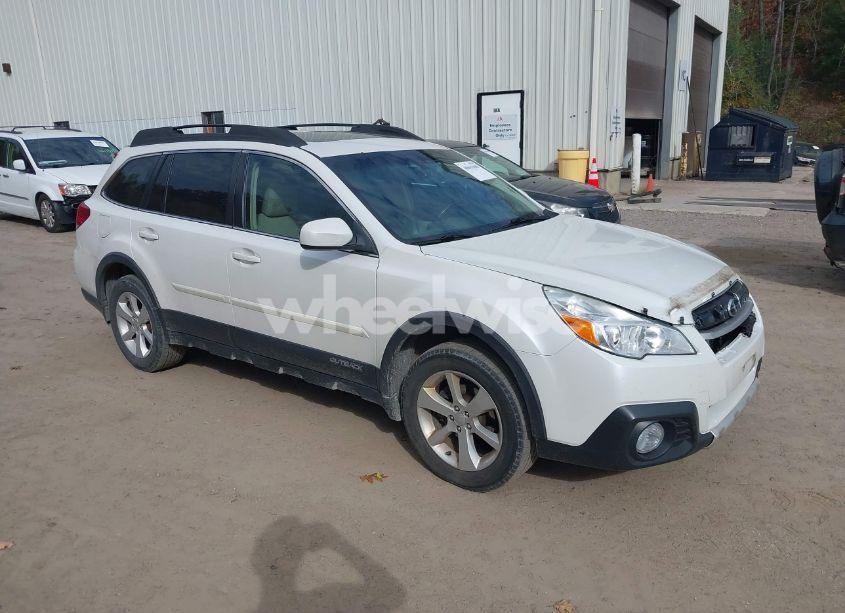 2013 Subaru Outback 2.5I PREMIUM (VIN 4S4BRCGC0D3252900) main photo