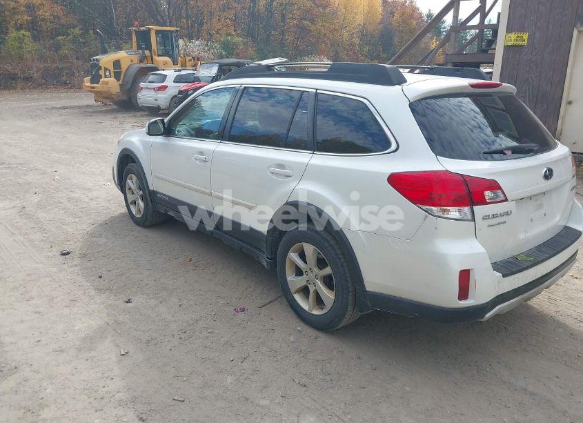 Photo 3 of 2013 Subaru Outback 2.5I PREMIUM (VIN 4S4BRCGC0D3252900)