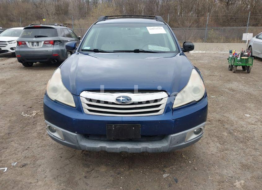 Photo 12 of 2010 Subaru Outback 2.5I PREMIUM (VIN 4S4BRCGC1A3344514)
