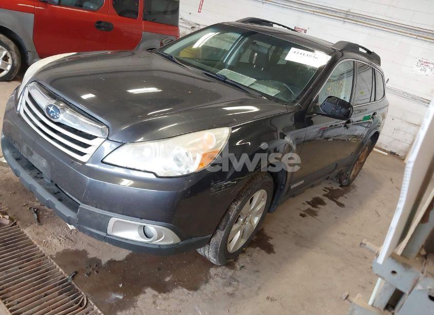 Photo 2 of 2010 Subaru Outback 2.5I PREMIUM (VIN 4S4BRCGC1A3373124)
