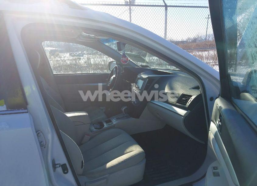 Photo 5 of 2011 Subaru Outback 2.5I PREMIUM (VIN 4S4BRCGC2B3405161)