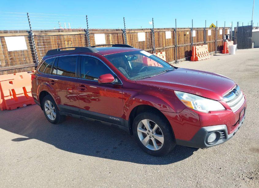 2013 Subaru Outback 2.5I PREMIUM (VIN 4S4BRCGC2D3291746) main photo