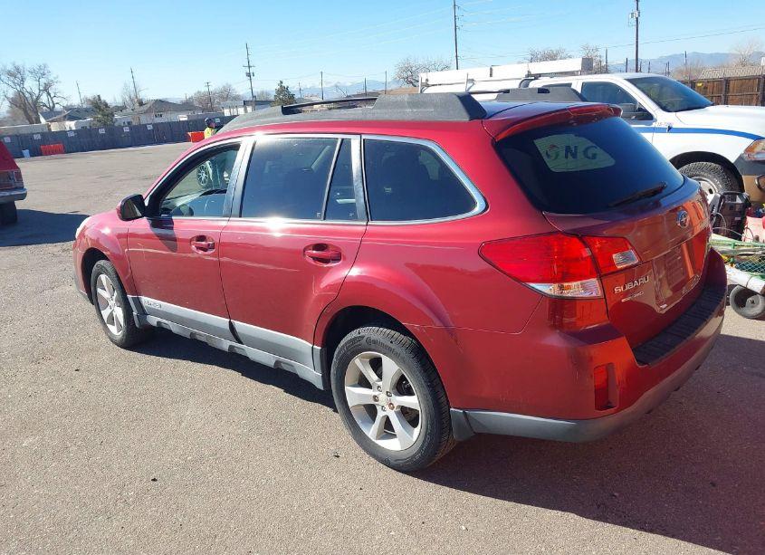 Photo 3 of 2013 Subaru Outback 2.5I PREMIUM (VIN 4S4BRCGC2D3291746)