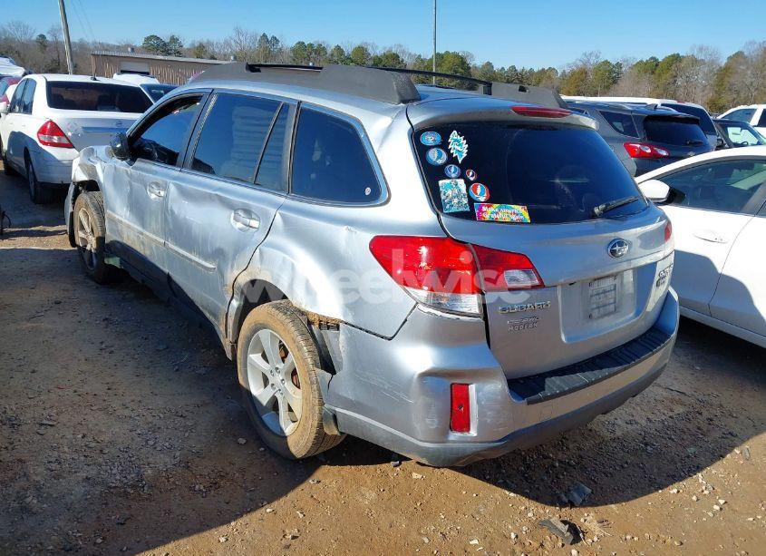 Photo 3 of 2013 Subaru Outback 2.5I PREMIUM (VIN 4S4BRCGC3D3240515)