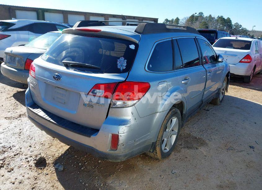 Photo 4 of 2013 Subaru Outback 2.5I PREMIUM (VIN 4S4BRCGC3D3240515)