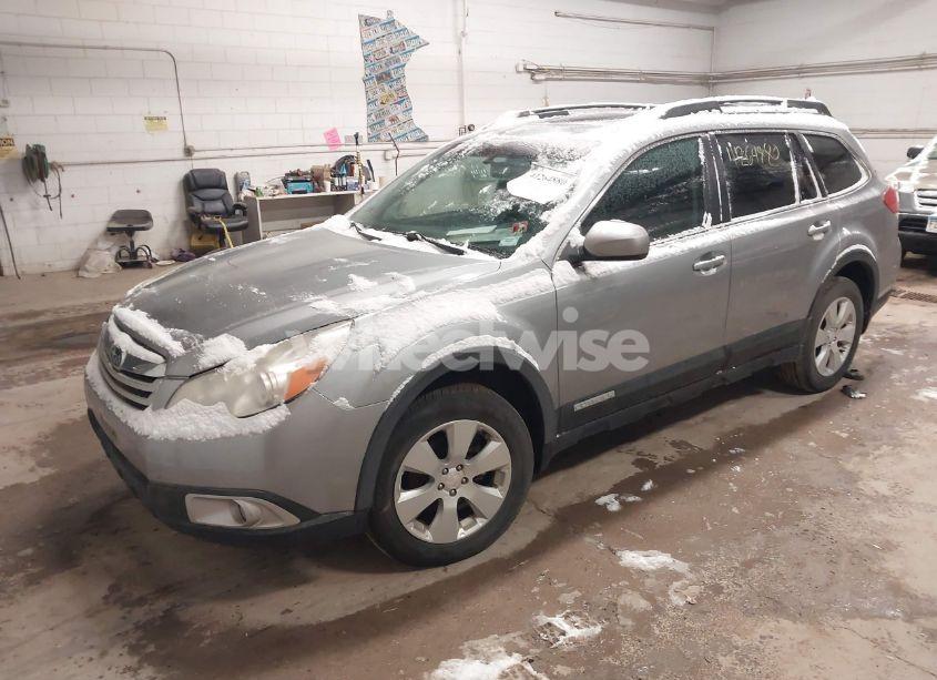 Photo 2 of 2011 Subaru Outback 2.5I PREMIUM (VIN 4S4BRCGC5B3422908)