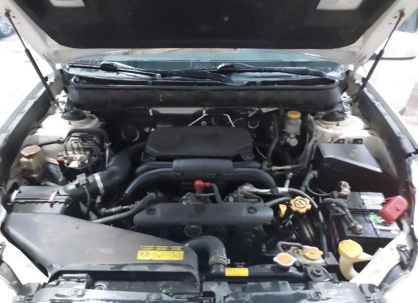 Photo 10 of 2010 Subaru Outback 2.5I PREMIUM (VIN 4S4BRCGC6A3328678)