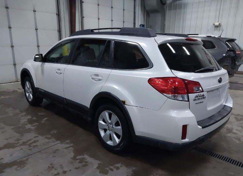 Photo 3 of 2010 Subaru Outback 2.5I PREMIUM (VIN 4S4BRCGC6A3328678)