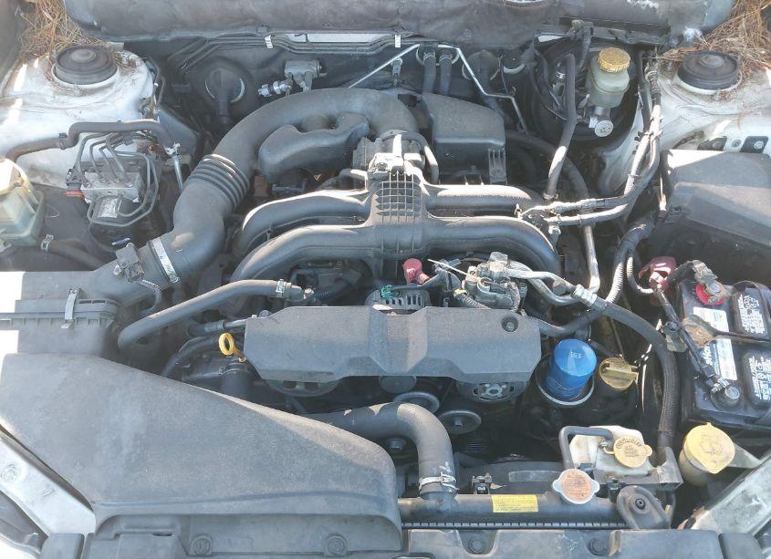 Photo 10 of 2013 Subaru Outback 2.5I PREMIUM (VIN 4S4BRCGC7D3302885)