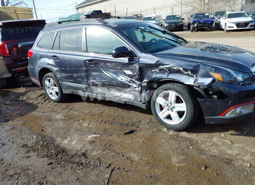 Photo 6 of 2010 Subaru Outback 2.5I PREMIUM (VIN 4S4BRCGC8A3343621)