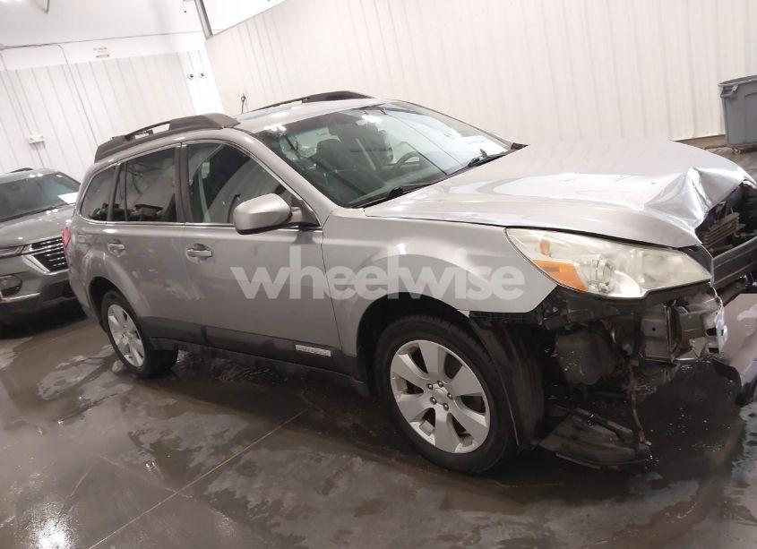 Photo 14 of 2010 Subaru Outback 2.5I PREMIUM (VIN 4S4BRCGC9A3362436)