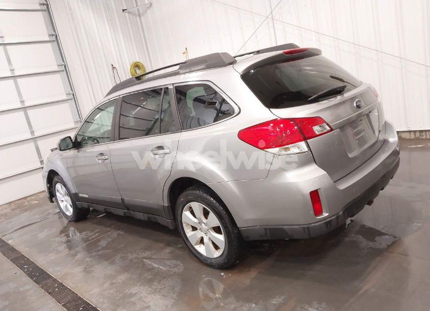Photo 15 of 2010 Subaru Outback 2.5I PREMIUM (VIN 4S4BRCGC9A3362436)