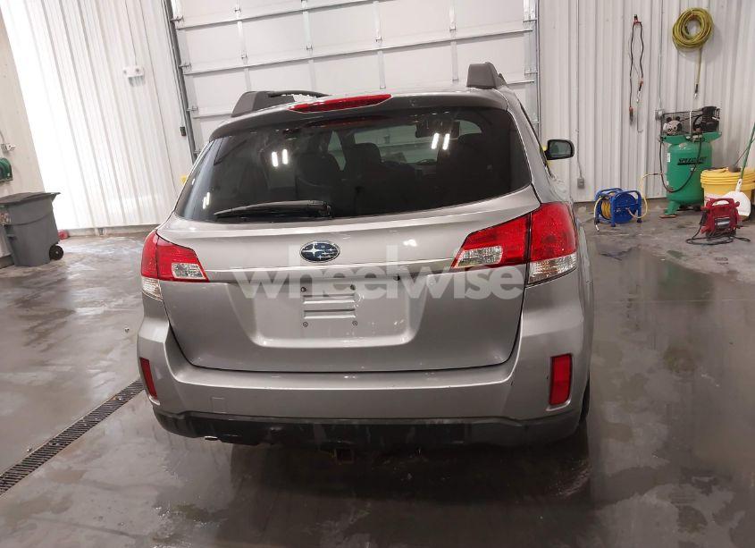 Photo 17 of 2010 Subaru Outback 2.5I PREMIUM (VIN 4S4BRCGC9A3362436)