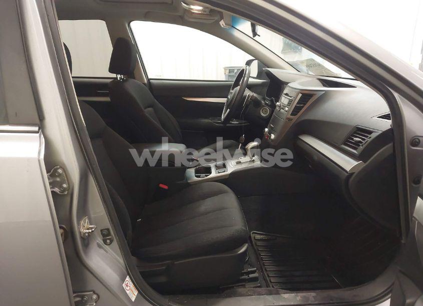 Photo 5 of 2010 Subaru Outback 2.5I PREMIUM (VIN 4S4BRCGC9A3362436)