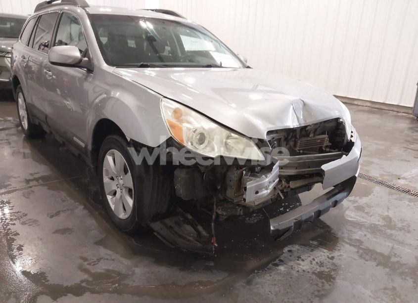 Photo 6 of 2010 Subaru Outback 2.5I PREMIUM (VIN 4S4BRCGC9A3362436)
