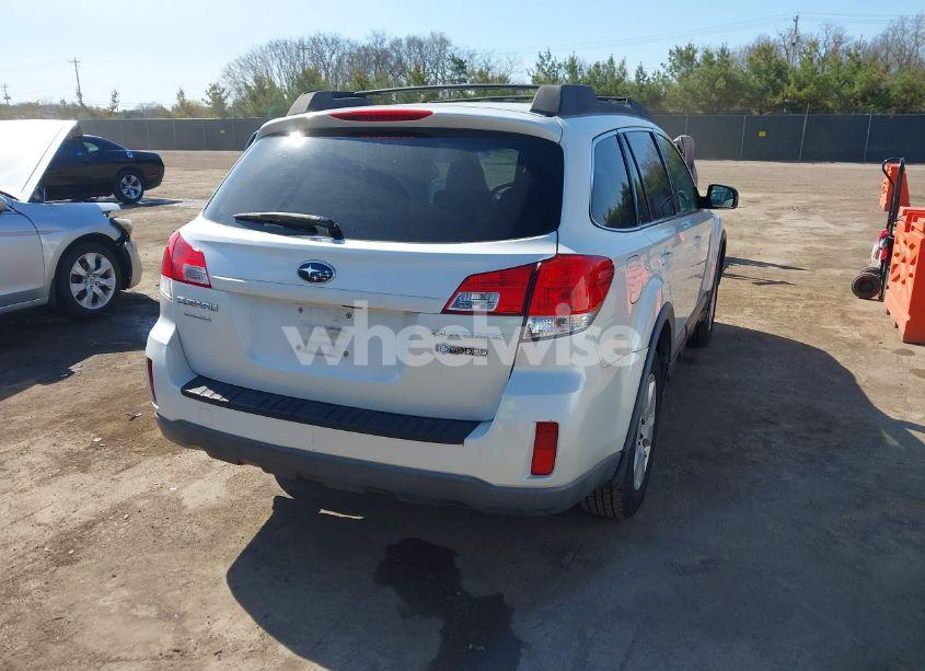 Photo 4 of 2010 Subaru Outback 2.5I PREMIUM (VIN 4S4BRCGCXA1349352)