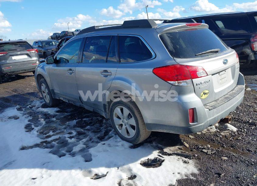 Photo 3 of 2010 Subaru Outback 2.5I PREMIUM (VIN 4S4BRCHC1A1332728)