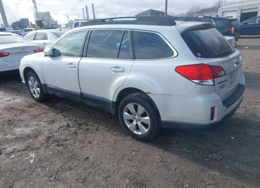 Photo 3 of 2011 Subaru Outback 2.5I LIMITED (VIN 4S4BRCJC3B3398066)