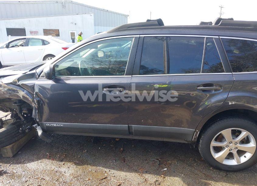 Photo 14 of 2013 Subaru Outback 2.5I LIMITED (VIN 4S4BRCJC4D3261981)