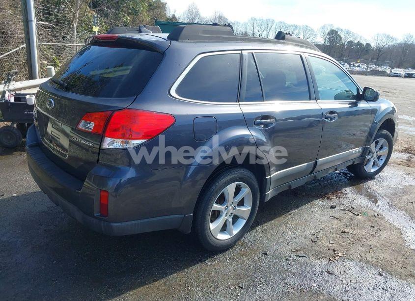 Photo 4 of 2013 Subaru Outback 2.5I LIMITED (VIN 4S4BRCJC4D3261981)