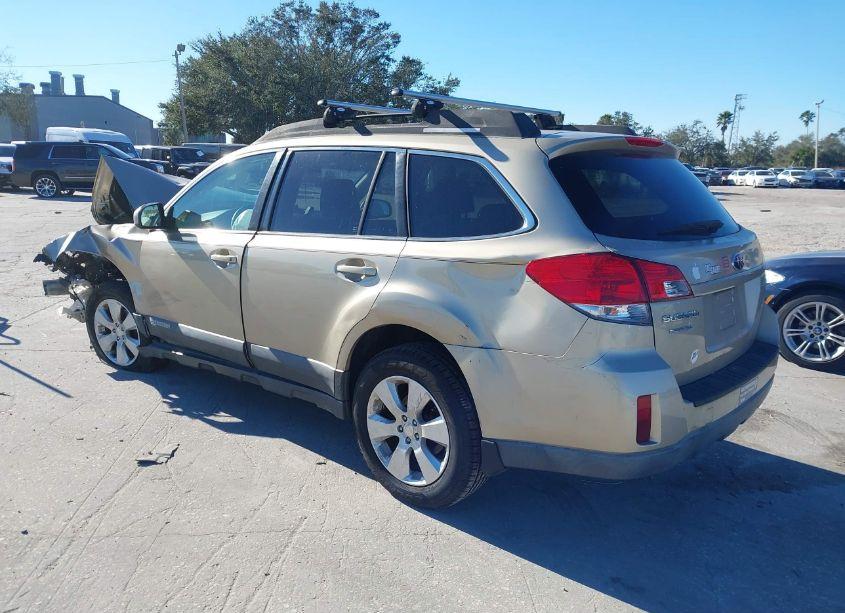 Photo 3 of 2010 Subaru Outback 2.5I LIMITED (VIN 4S4BRCJC6A3381101)