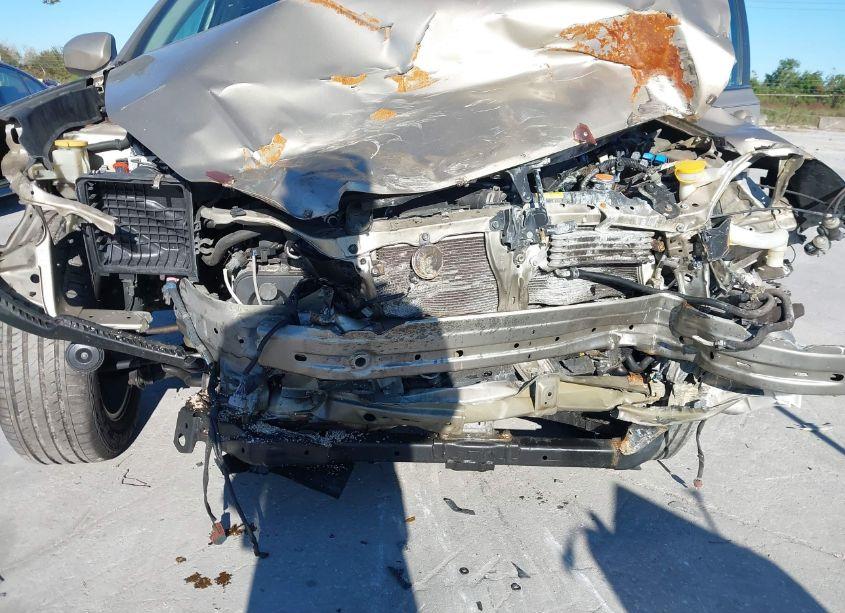 Photo 6 of 2010 Subaru Outback 2.5I LIMITED (VIN 4S4BRCJC6A3381101)