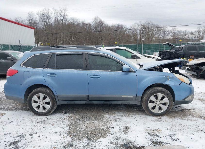 Photo 13 of 2011 Subaru Outback 2.5I LIMITED (VIN 4S4BRCKC0B3332587)