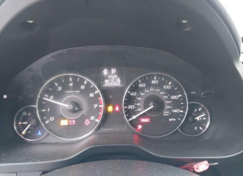 Photo 7 of 2011 Subaru Outback 2.5I LIMITED (VIN 4S4BRCKC0B3332587)