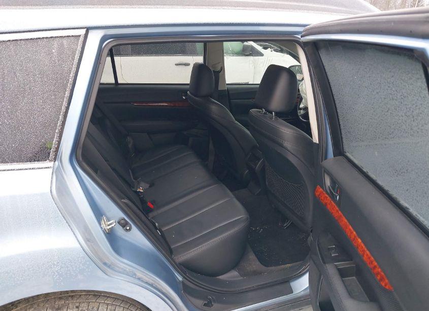 Photo 8 of 2011 Subaru Outback 2.5I LIMITED (VIN 4S4BRCKC0B3332587)