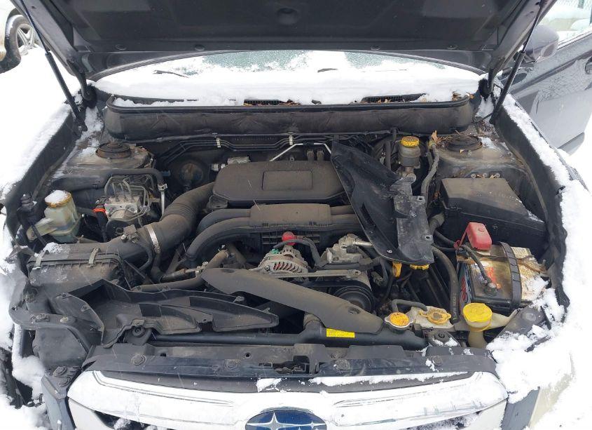 Photo 10 of 2011 Subaru Outback 2.5I LIMITED (VIN 4S4BRCKC0B3439686)