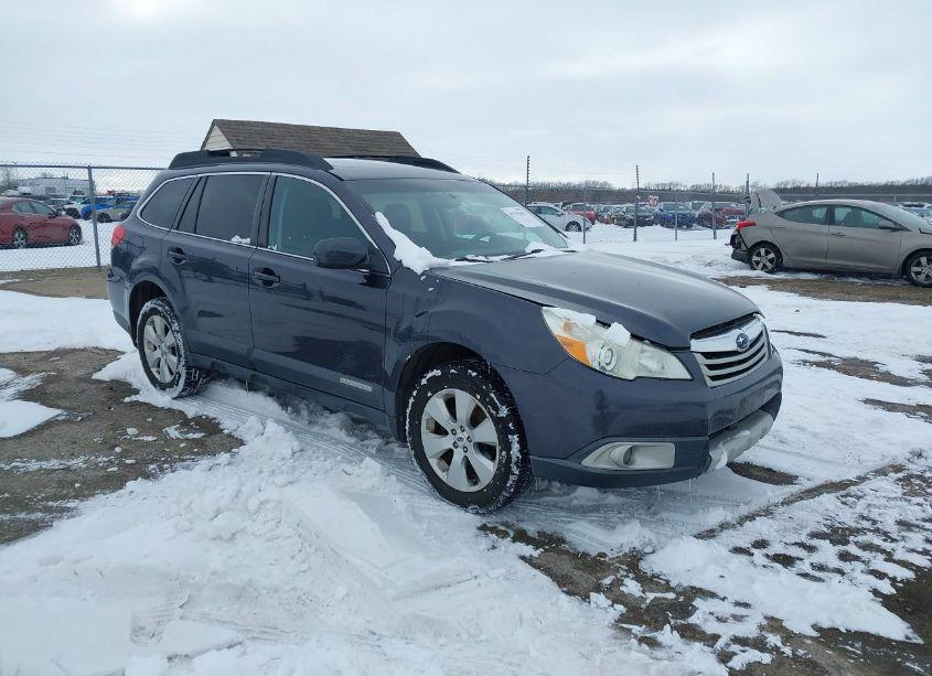 2011 Subaru Outback 2.5I LIMITED (VIN 4S4BRCKC0B3443558) main photo