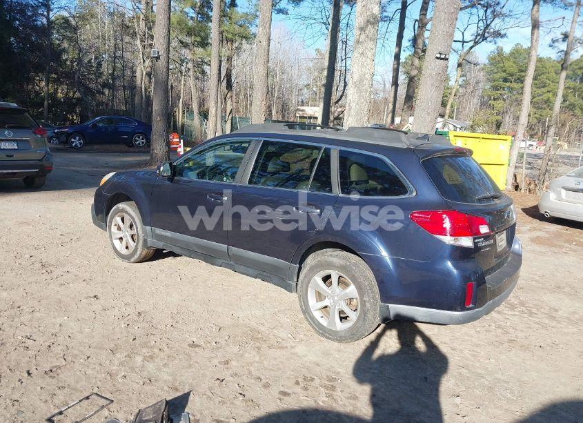 Photo 3 of 2013 Subaru Outback 2.5I LIMITED (VIN 4S4BRCKC0D3245890)