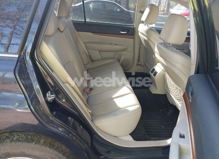 Photo 8 of 2013 Subaru Outback 2.5I LIMITED (VIN 4S4BRCKC0D3245890)