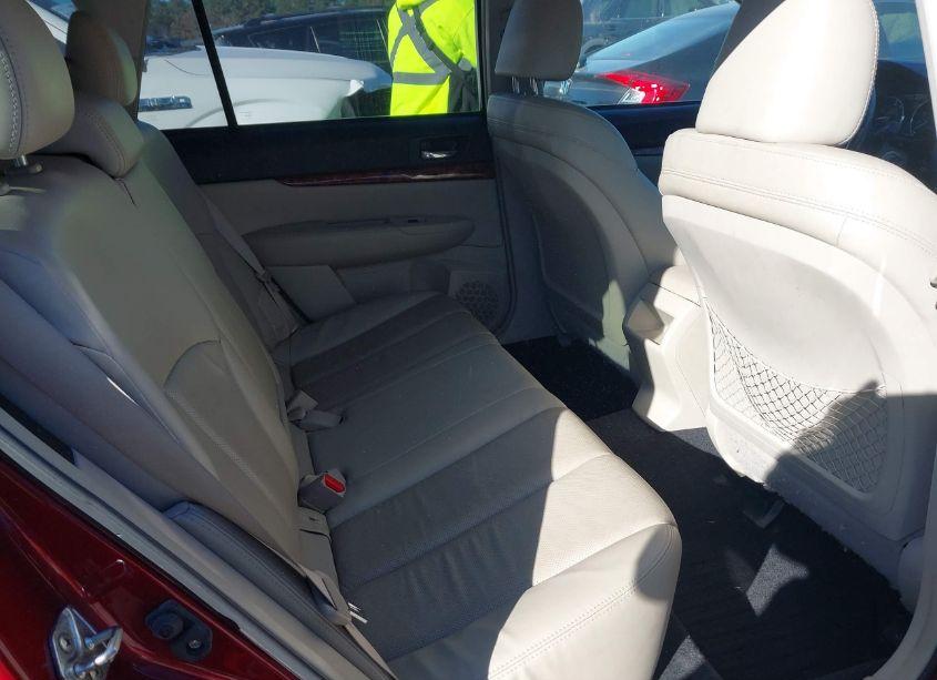 Photo 8 of 2011 Subaru Outback 2.5I LIMITED (VIN 4S4BRCKC1B3366151)