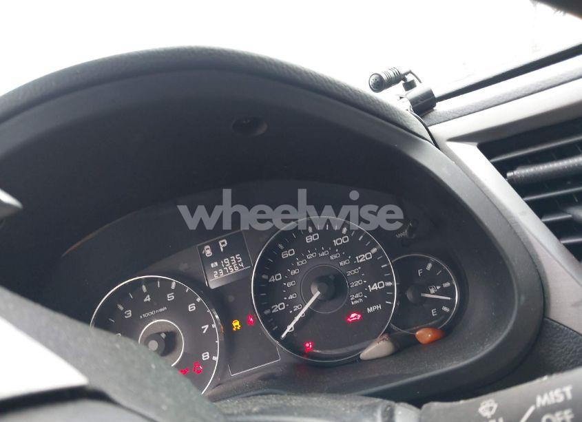 Photo 7 of 2011 Subaru Outback 2.5I LIMITED (VIN 4S4BRCKC1B3392958)