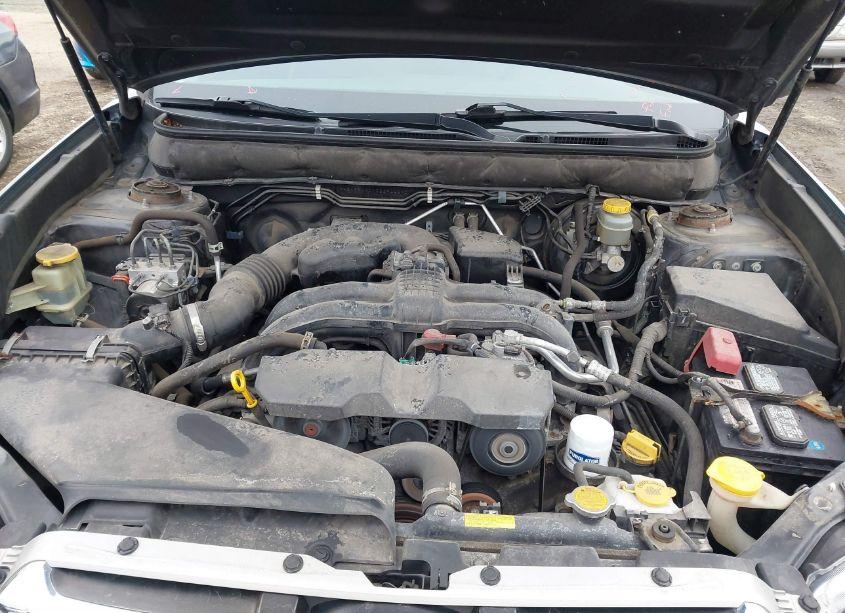 Photo 10 of 2013 Subaru Outback 2.5I LIMITED (VIN 4S4BRCKC1D3294421)