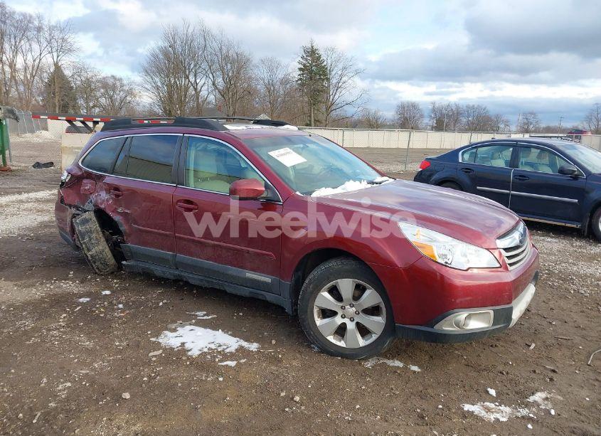 2011 Subaru Outback 2.5I LIMITED (VIN 4S4BRCKC2B3416457) main photo