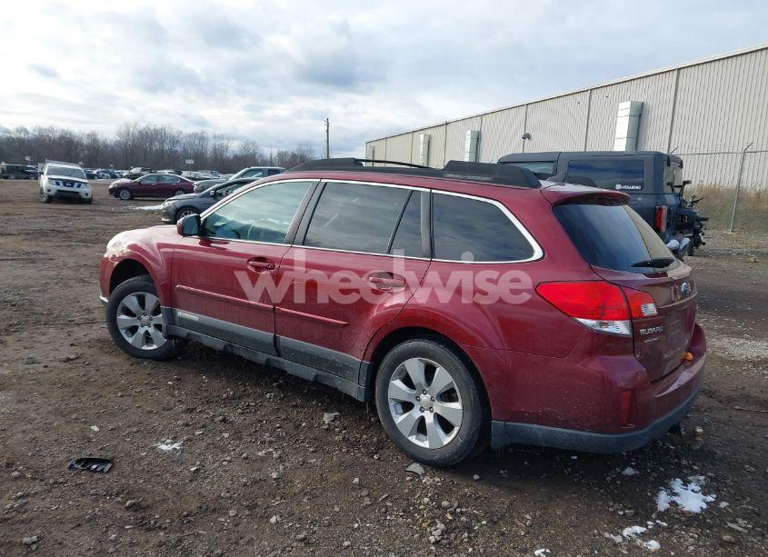 Photo 3 of 2011 Subaru Outback 2.5I LIMITED (VIN 4S4BRCKC2B3416457)