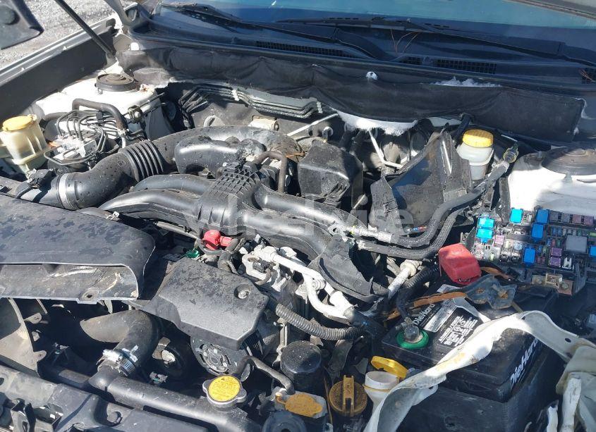 Photo 10 of 2013 Subaru Outback 2.5I LIMITED (VIN 4S4BRCKC2D3214057)