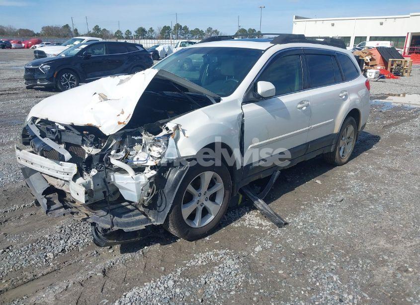 Photo 2 of 2013 Subaru Outback 2.5I LIMITED (VIN 4S4BRCKC2D3214057)