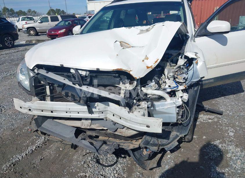 Photo 6 of 2013 Subaru Outback 2.5I LIMITED (VIN 4S4BRCKC2D3214057)