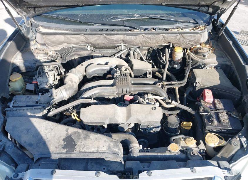 Photo 10 of 2013 Subaru Outback 2.5I LIMITED (VIN 4S4BRCKC2D3301070)