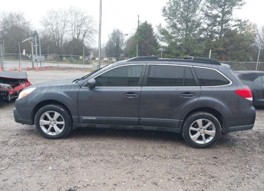 Photo 14 of 2013 Subaru Outback 2.5I LIMITED (VIN 4S4BRCKC3D3289091)