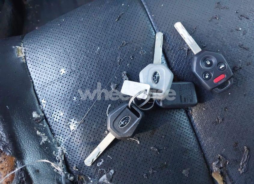 Photo 11 of 2010 Subaru Outback 2.5I LIMITED (VIN 4S4BRCKC4A3313877)