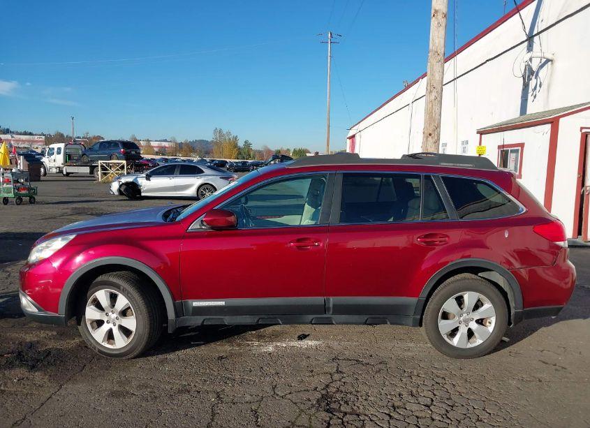 Photo 14 of 2011 Subaru Outback 2.5I LIMITED (VIN 4S4BRCKC4B3348436)