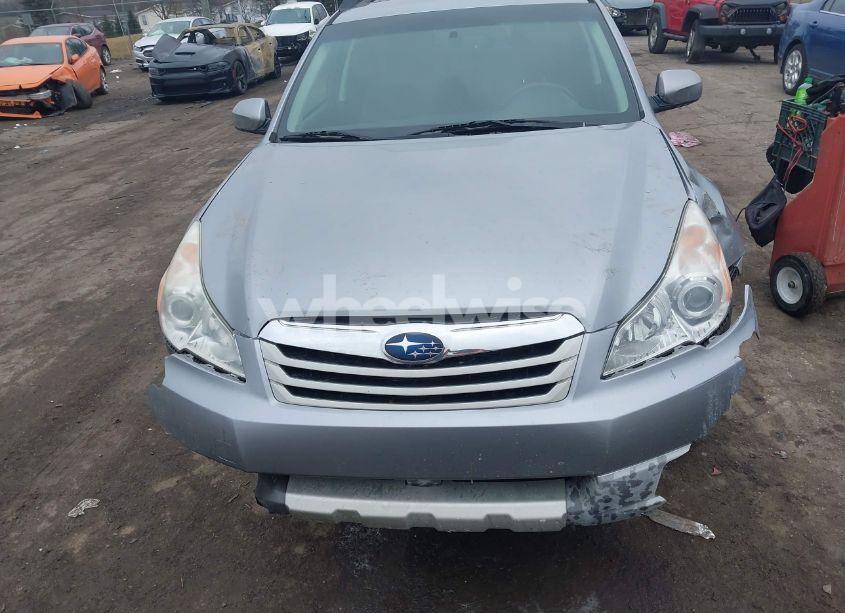 Photo 12 of 2011 Subaru Outback 2.5I LIMITED (VIN 4S4BRCKC4B3436967)