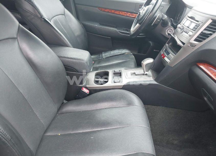 Photo 5 of 2011 Subaru Outback 2.5I LIMITED (VIN 4S4BRCKC4B3436967)